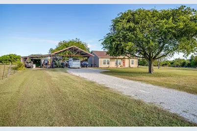 6270 Woodard Avenue, Cleburne, TX 76033 - Photo 4