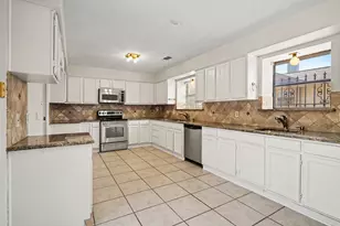 5118 Ledgestone Dr, Fort Worth, TX 76132 - Photo 12