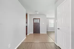 701 S Heights Dr, Crowley, TX 76036 - Photo 8