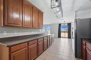 701 S Heights Dr, Crowley, TX 76036 - Photo 16