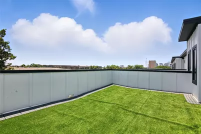 1425 N Garrett Avenue #110, Dallas, TX 75206 - Photo 4