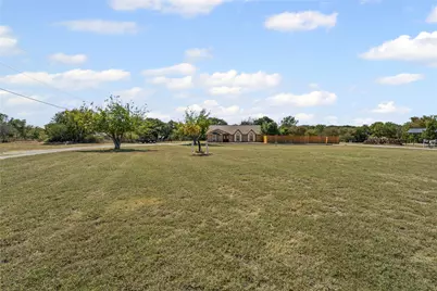 513 Ranch House Road, Willow Park, TX 76087 - Photo 2