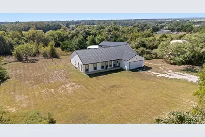 2480 County Road 312, Cleburne, TX 76031 - Photo 22