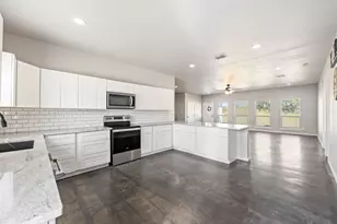 2480 County Rd 312, Cleburne, TX 76031 - Photo 2