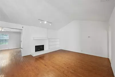 3836 Wedgworth Road S, Fort Worth, TX 76133 - Photo 8