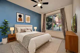 614 E 1st St, Fort Worth, TX 76102 - Photo 6