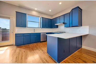 614 E 1st Street, Fort Worth, TX 76102 - Photo 16