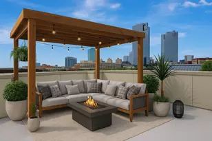 614 E 1st St, Fort Worth, TX 76102 - Photo 2