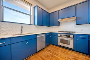 614 E 1st St, Fort Worth, TX 76102 - Photo 20