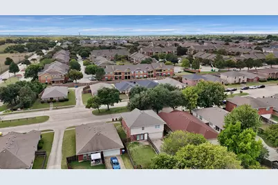 785 Eldorado Drive, DeSoto, TX 75115 - Photo 6