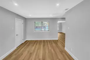 2813 E 15th St, Plano, TX 75074 - Photo 10