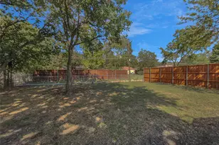 2813 E 15th St, Plano, TX 75074 - Photo 18