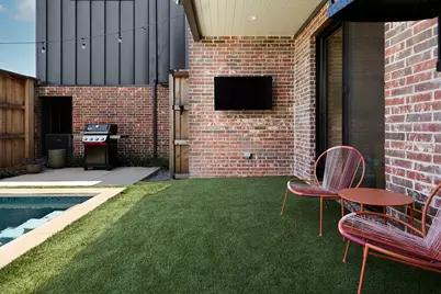 1844 Mecca Street, Dallas, TX 75206 - Photo 32