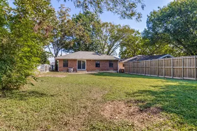 10350 Country Club Drive, Dallas, TX 75218 - Photo 12