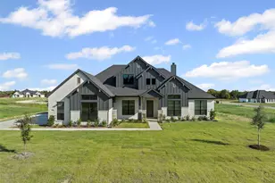 161 Aria Dr, Waxahachie, TX 75165 - Photo 2