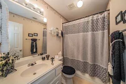 2404 Aramic Court, Arlington, TX 76001 - Photo 22