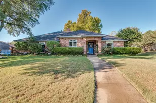 722 Corinthian Pl, Duncanville, TX 75137 - Photo 1