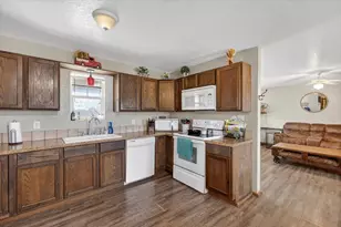 362 Co Rd 481, Stephenville, TX 76401 - Photo 28