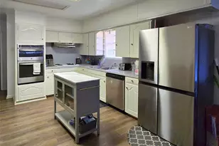 201 Martin Dr, Lancaster, TX 75146 - Photo 4