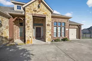 7529 Zinnia Ln, Forest Hill, TX 76140 - Photo 4