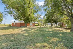 13201 County Rd 1002, Godley, TX 76044 - Photo 14