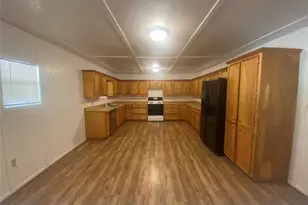 930 Rs County Road 1690, Lone Oak, TX 75453 - Photo 6