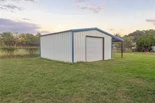 8295 Palo Pinto Hwy, Mineral Wells, TX 76067 - Photo 20