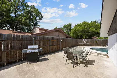 2227 Greenbrier Drive, Irving, TX 75060 - Photo 20