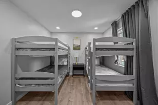 2227 Greenbrier Dr, Irving, TX 75060 - Photo 16