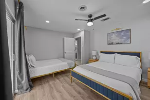 2227 Greenbrier Dr, Irving, TX 75060 - Photo 14