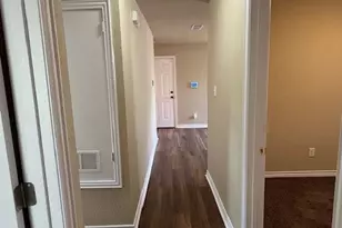 1026 Pangburn St, Grand Prairie, TX 75051 - Photo 6