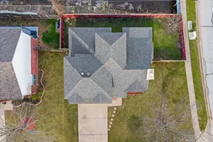 5700 Roundup Trail, Arlington, TX 76017 - Photo 4