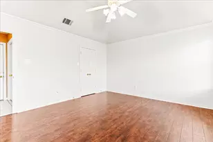 5700 Roundup Trail, Arlington, TX 76017 - Photo 22