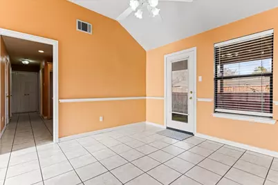 5700 Roundup Trail, Arlington, TX 76017 - Photo 14