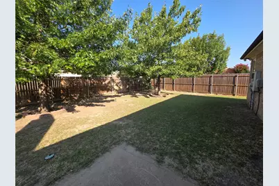 8541 Rainy Lake Drive, Fort Worth, TX 76244 - Photo 32