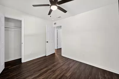 205 Volunteer Drive, Arlington, TX 76014 - Photo 18