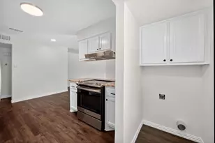 205 Volunteer Dr, Arlington, TX 76014 - Photo 14