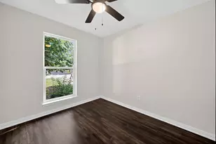 205 Volunteer Dr, Arlington, TX 76014 - Photo 22