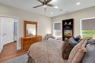 910 S Avenue J, Clifton, TX 76634 - Photo 18