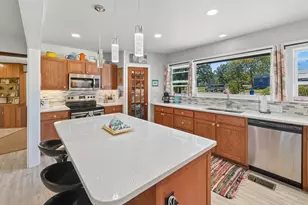 625 E Whitney St, Hamilton, TX 76531 - Photo 8