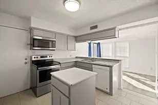 5403 Whisper Glen Dr, Arlington, TX 76017 - Photo 4