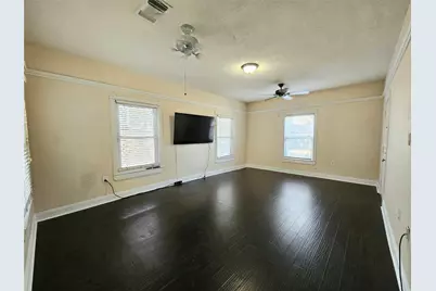 318 E Lee Avenue, Weatherford, TX 76086 - Photo 4