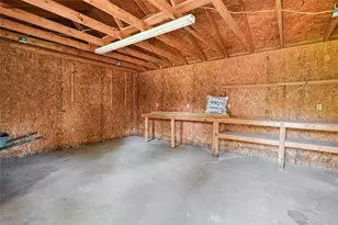 405 Walker St, Eustace, TX 75124 - Photo 32