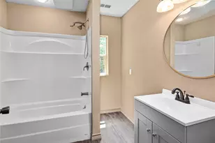 405 Walker St, Eustace, TX 75124 - Photo 12