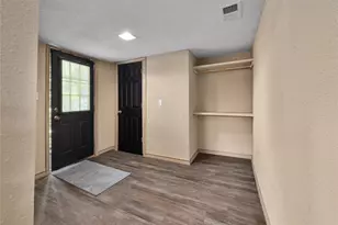 405 Walker St, Eustace, TX 75124 - Photo 8