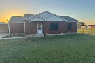 1001 Fortenberry Rd, Decatur, TX 76234 - Photo 1