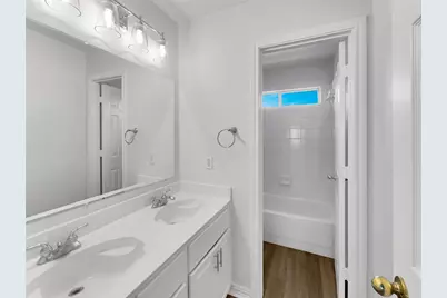 8801 Falcon Crest Drive, McKinney, TX 75072 - Photo 16