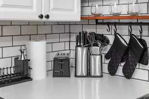 1712 Crestpoint Dr, Arlington, TX 76012 - Photo 8