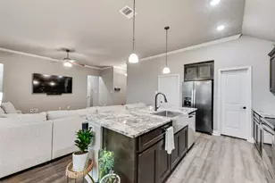 107 Apache Dr, Greenville, TX 75402 - Photo 10