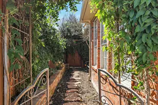 7612 Pendleton St, Dallas, TX 75252 - Photo 34